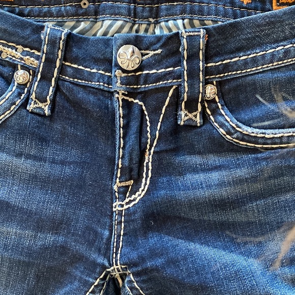 Rock Revival Jeans, Like new, size 26 waist, regular length, medium to dark wash - Picture 5 of 6